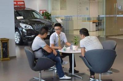 罗永浩首次直播带货销售总额破亿 你会看直播带货买车吗?