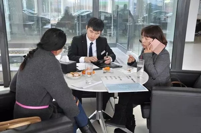 4S店离职员工说漏嘴:买车说这三句话,车行亏本也卖你!
